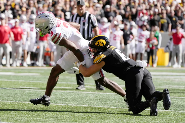 Hawkeyes can't solve Ohio State